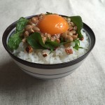 ４月　新生活で疲れがちな心を落ち着かせる「アーモンド納豆たまご飯」