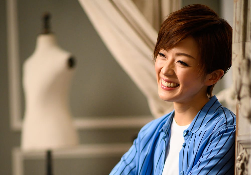 プラスアクト1月号 12月12日発売 に月組 蓮つかささんが登場 Wani Bookout ワニブックスのwebマガジン ワニブックアウト