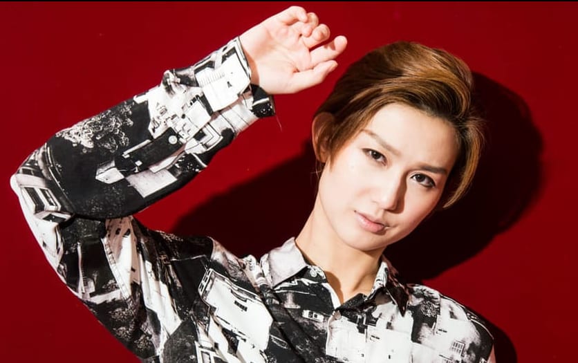 プラスアクト7月号 6月12日発売 に花組 綺城ひか理さんが登場 Wani Bookout ワニブックスのwebマガジン ワニブックアウト