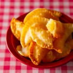 『家事ヤロウ!!!』でご紹介！　餃子の皮で作る絶品＆簡単すぎる「神おやつ」とは？