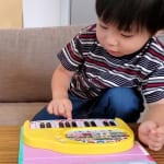 プレゼントにも最適！　親子の“これがほしかった”を叶える「ピアノえほん」♪