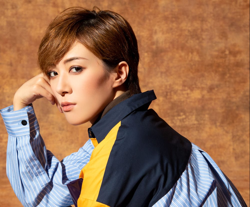 プラスアクト2月号（1月12日発売）に月組・風間柚乃さんが登場
