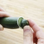きゅうりは丸ごと冷凍が正解⁉　夏に便利な保存方法・選び方・栄養をまとめて紹介